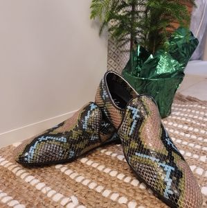 NWT Aquatalia made in Italy designer loafers